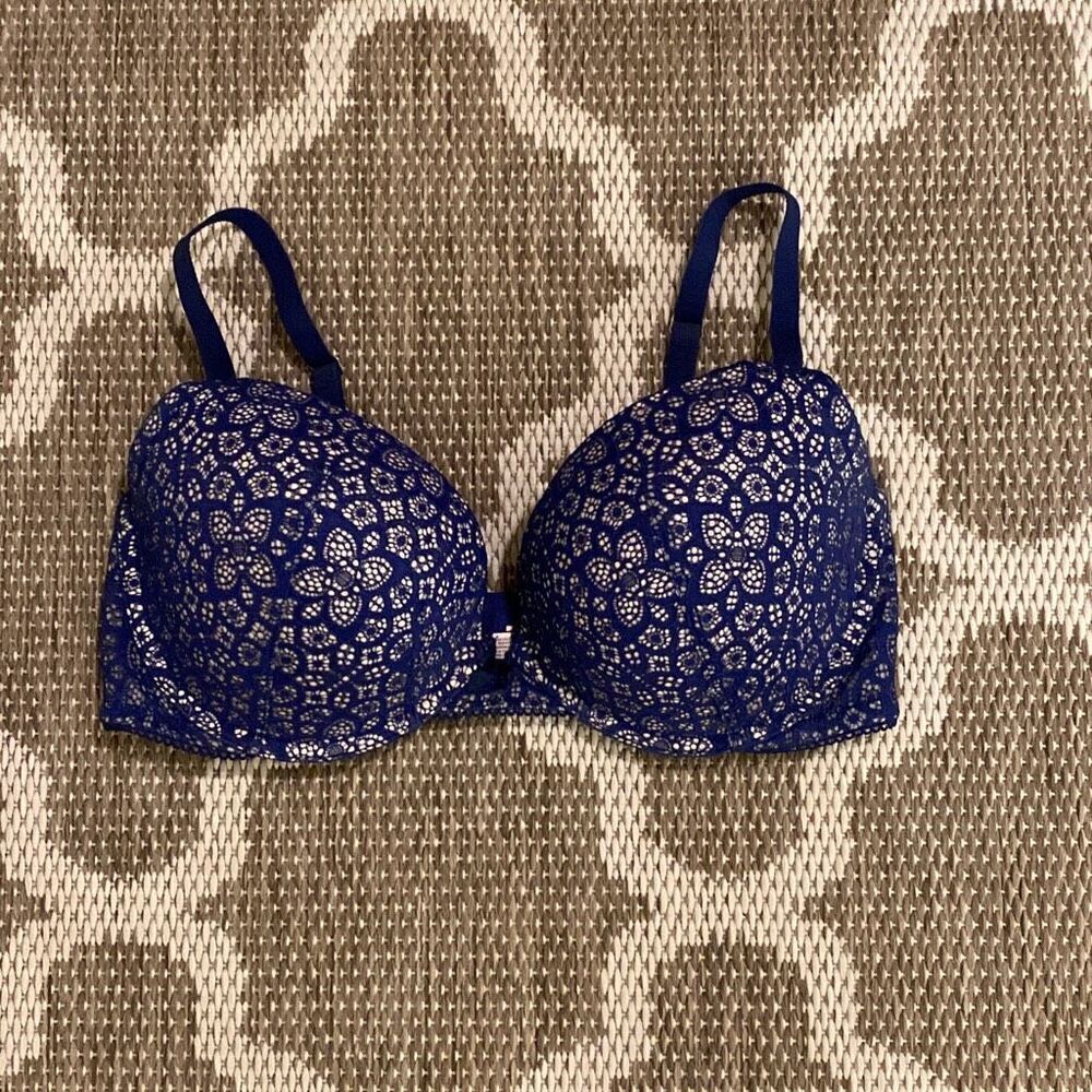 Victoria’s Secret dream angels push-up bra, size 36DD